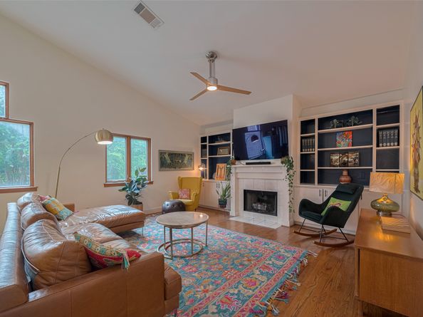 308 Dennis Street, Houston TX 77006