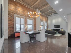 915 Franklin Street 9N, Houston TX 77002