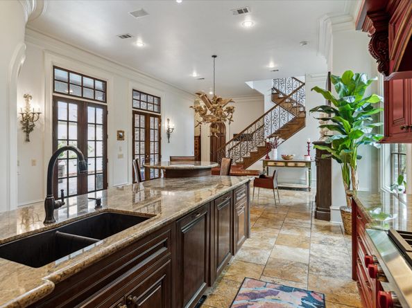 3643 Olympia Drive, Houston TX 77019