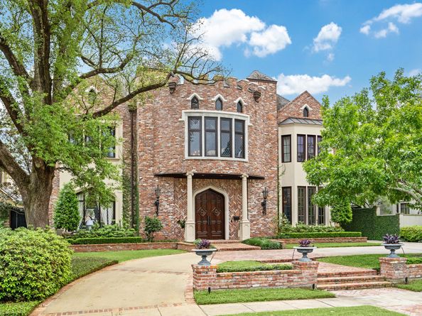 3643 Olympia Drive, Houston TX 77019