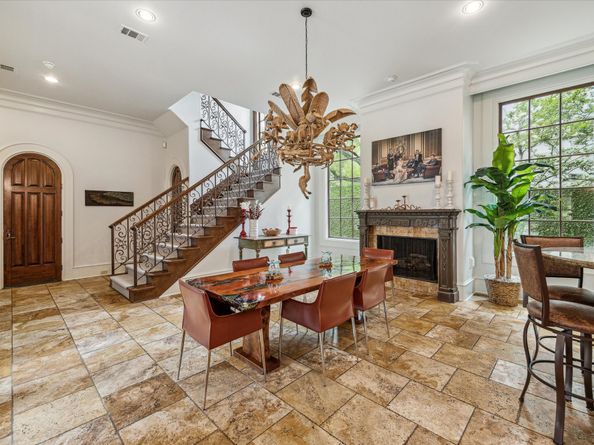3643 Olympia Drive, Houston TX 77019