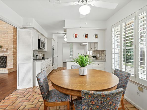2618 Fontana Drive, Houston TX 77043