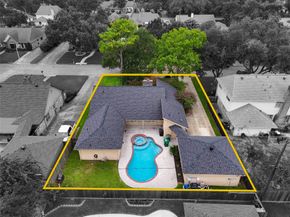 2618 Fontana Drive, Houston TX 77043