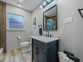 1926 Blodgett Street, Houston TX 77004