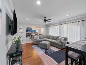 1926 Blodgett Street, Houston TX 77004