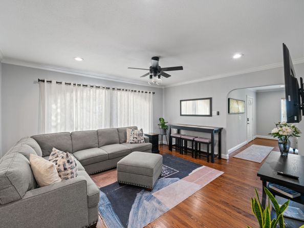 1926 Blodgett Street, Houston TX 77004