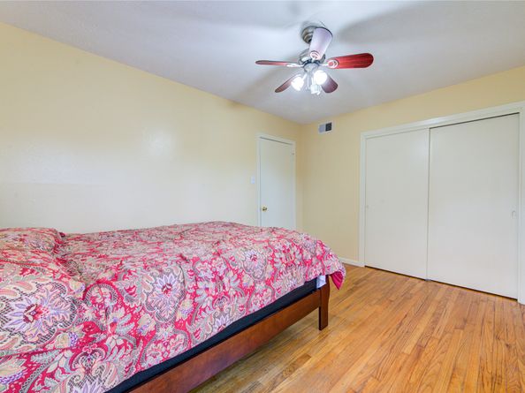 4046 Woodfin Street, Houston TX 77025