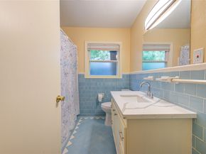 4046 Woodfin Street, Houston TX 77025