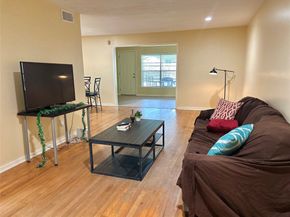 4046 Woodfin Street, Houston TX 77025