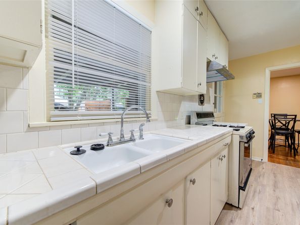 4046 Woodfin Street, Houston TX 77025