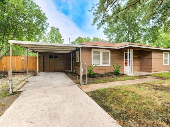 4046 Woodfin Street, Houston TX 77025