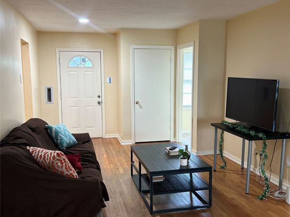 4046 Woodfin Street, Houston TX 77025