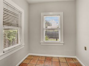 5221 Mulford Street, Houston TX 77023