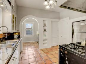 5221 Mulford Street, Houston TX 77023