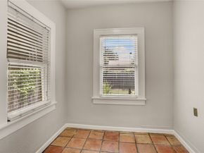 5221 Mulford Street, Houston TX 77023