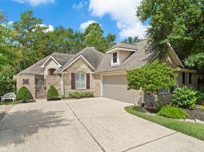 47 Dresden Place, The Woodlands TX 77382
