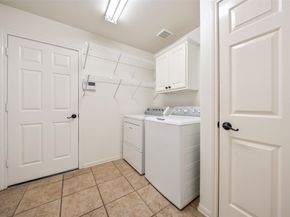 47 Dresden Place, The Woodlands TX 77382
