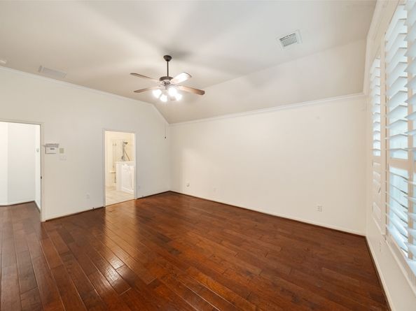 47 Dresden Place, The Woodlands TX 77382
