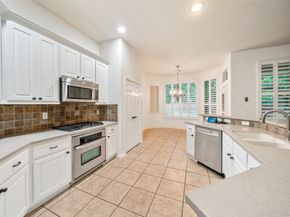 47 Dresden Place, The Woodlands TX 77382