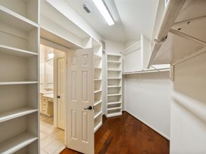 47 Dresden Place, The Woodlands TX 77382