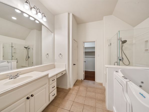 47 Dresden Place, The Woodlands TX 77382