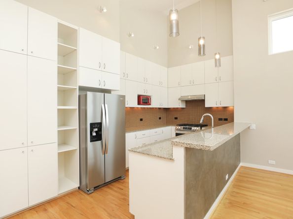 1909 Oakdale Street, Houston TX 77004