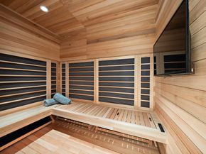 3649 Chevy Chase Drive, Houston TX 77019