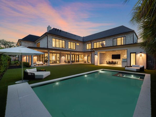 3649 Chevy Chase Drive, Houston TX 77019