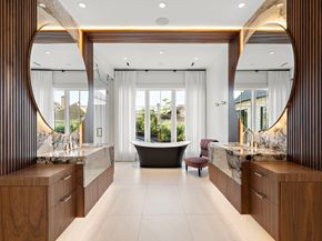 3649 Chevy Chase Drive, Houston TX 77019