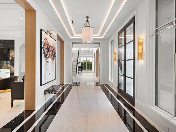 3649 Chevy Chase Drive, Houston TX 77019