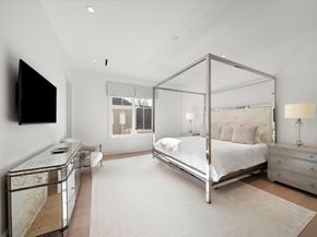 3649 Chevy Chase Drive, Houston TX 77019