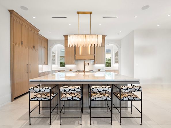 3649 Chevy Chase Drive, Houston TX 77019