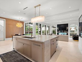 3649 Chevy Chase Drive, Houston TX 77019