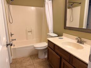 6835 Queensclub, Houston TX 77069