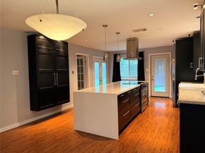 6835 Queensclub, Houston TX 77069