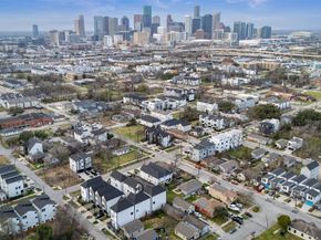 2811 Anita Street, Houston TX 77004
