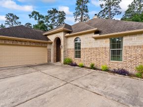 754 Forest Lane Drive, Conroe TX 77302