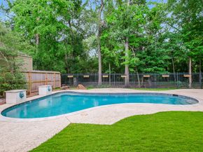 854 Plainwood Drive, Houston TX 77079