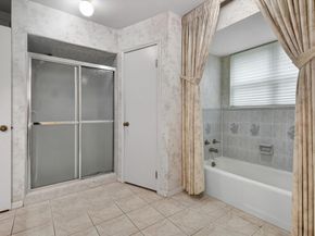 1039 Honey Hill Drive, Houston TX 77077