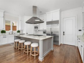 4605 Huisache Street, Bellaire TX 77401