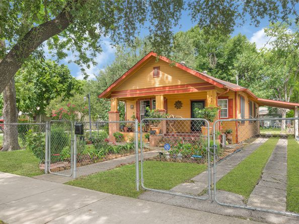 230 Lenox Street, Houston TX 77011