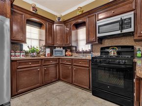 230 Lenox Street, Houston TX 77011