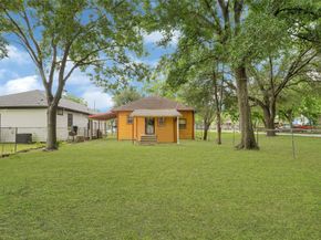 230 Lenox Street, Houston TX 77011