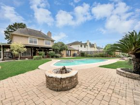 8402 Rose Garden Drive, Houston TX 77083