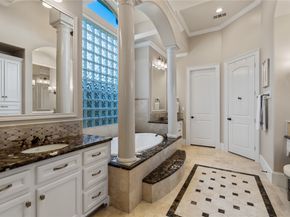 82 Manor Lake Estates Circle, Spring TX 77379