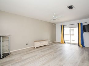3800 Tanglewilde Street 106, Houston TX 77063