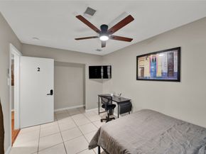 5818 Schevers Street, Houston TX 77033