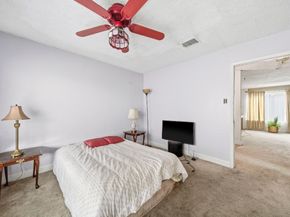 7642 Candlegreen Lane, Houston TX 77071
