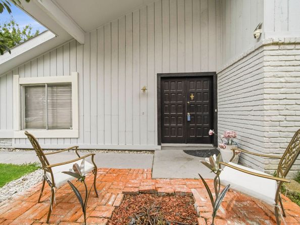 7642 Candlegreen Lane, Houston TX 77071