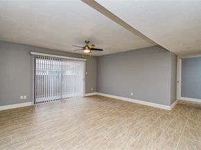 8421 Hearth Drive 31, Houston TX 77054